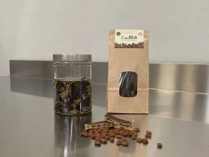 Carrubello: liquore alla carruba siciliana